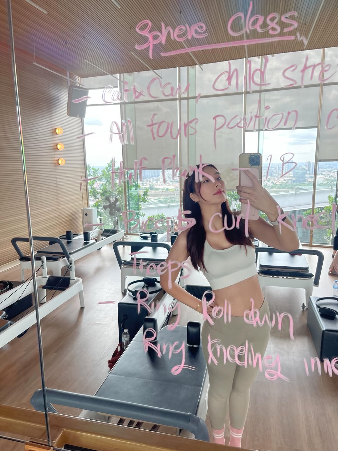 ฮาน่า ลีวิส