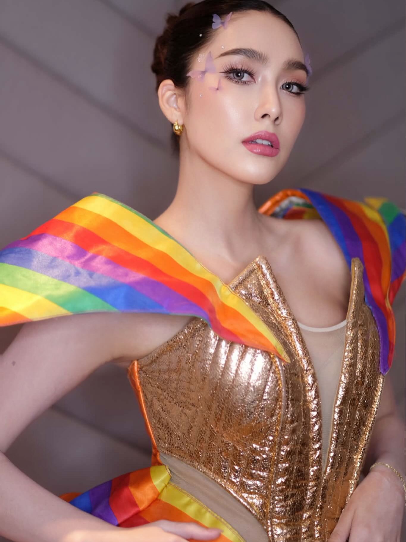 ฮาน่า ลีวิส