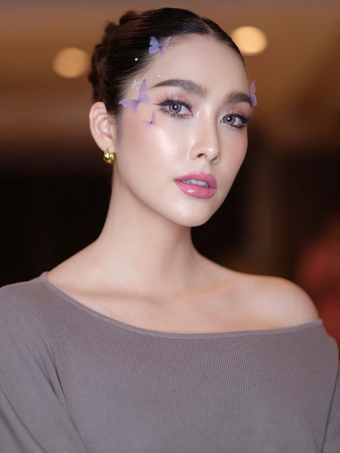 ฮาน่า ลีวิส