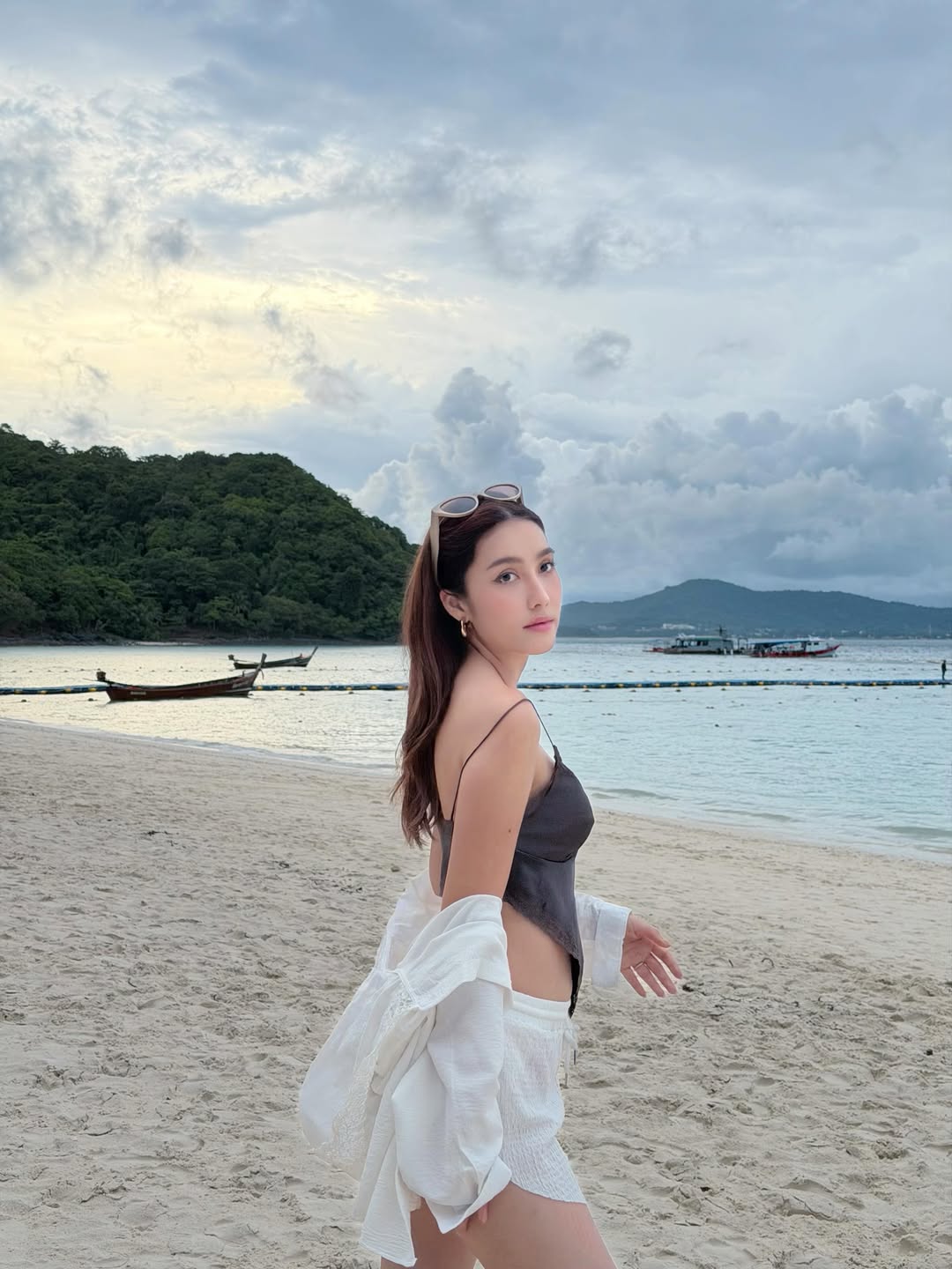 ฮาน่า ลีวิส