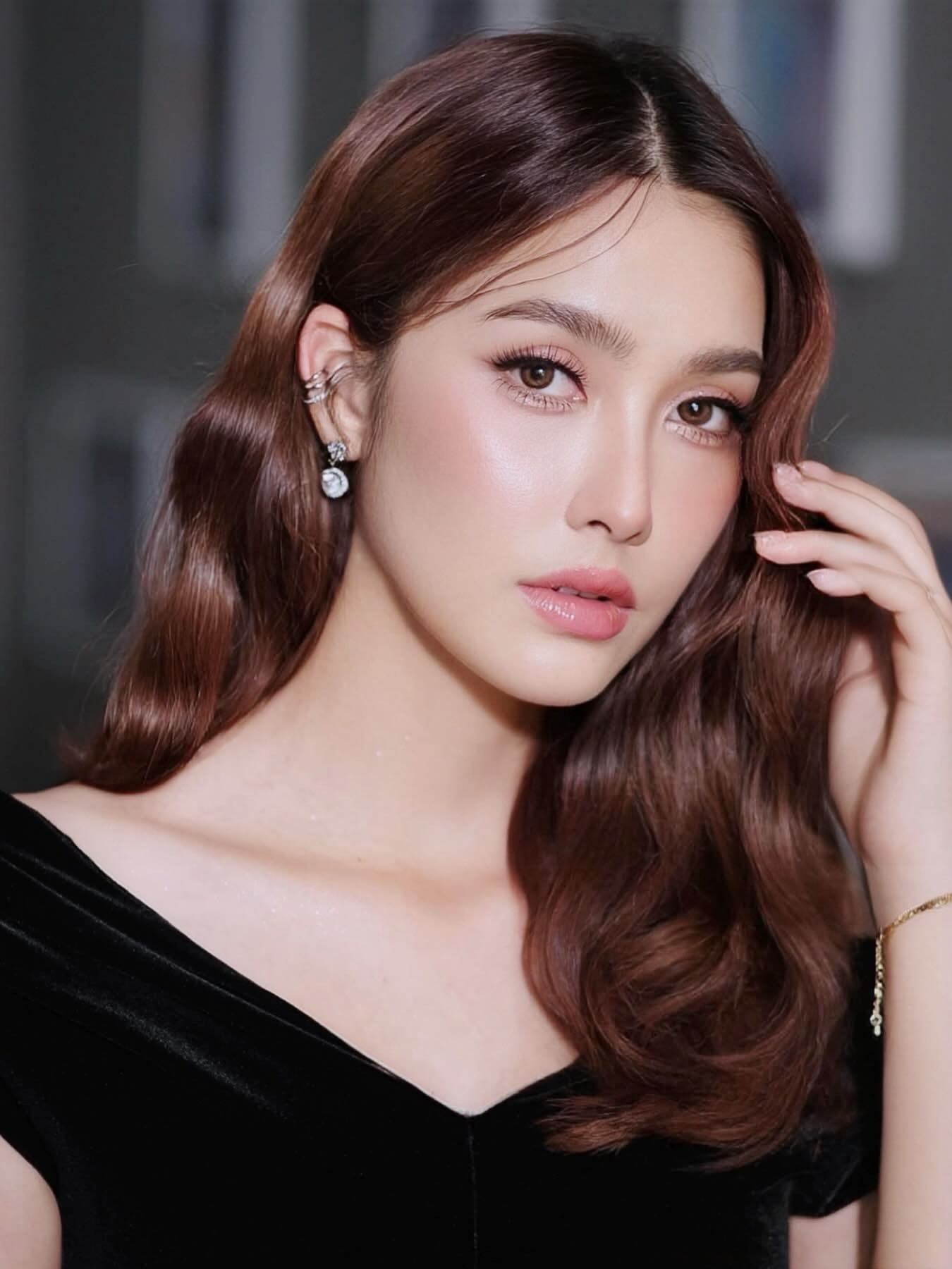 ฮาน่า ลีวิส