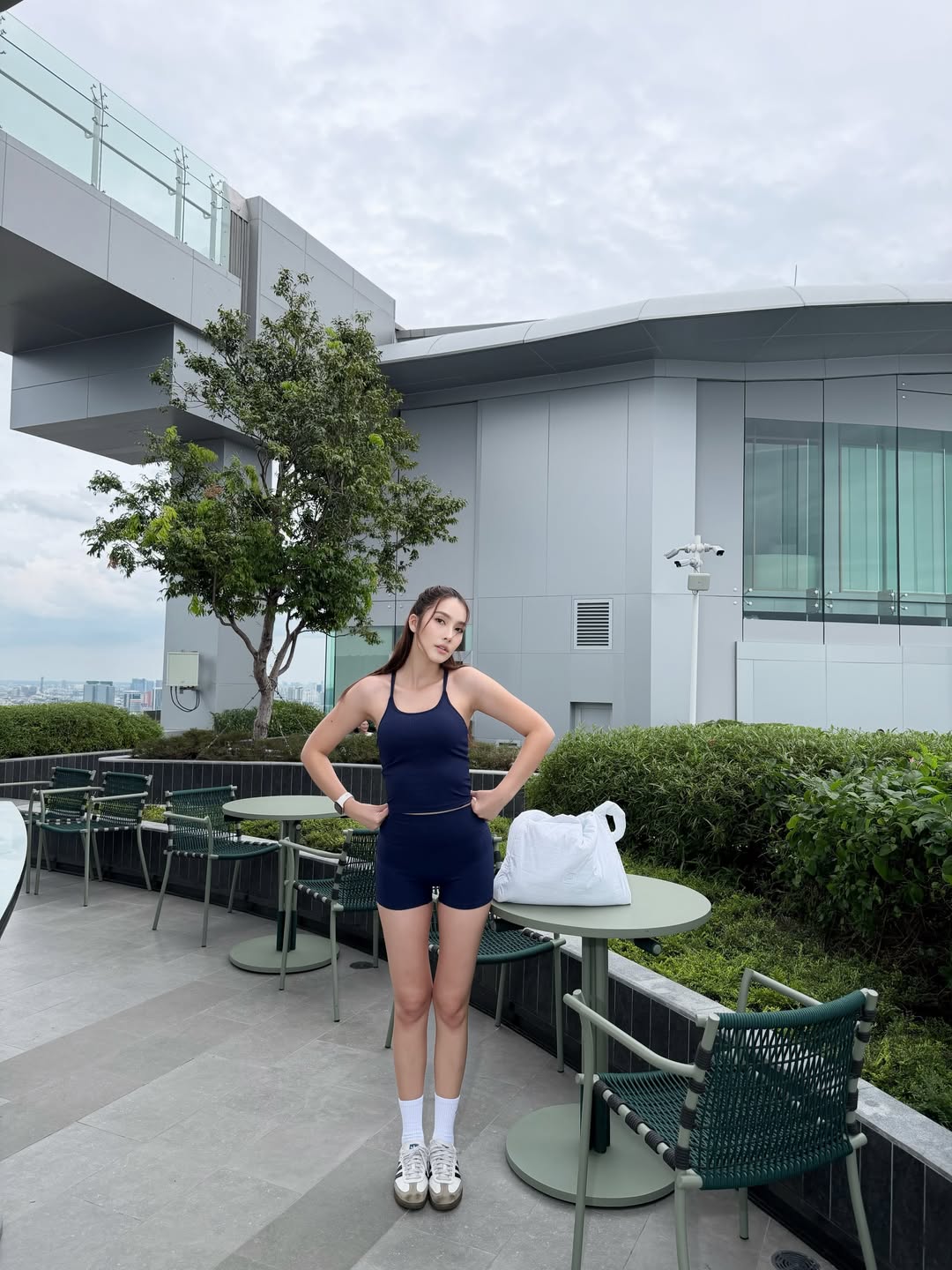 ฮาน่า ลีวิส