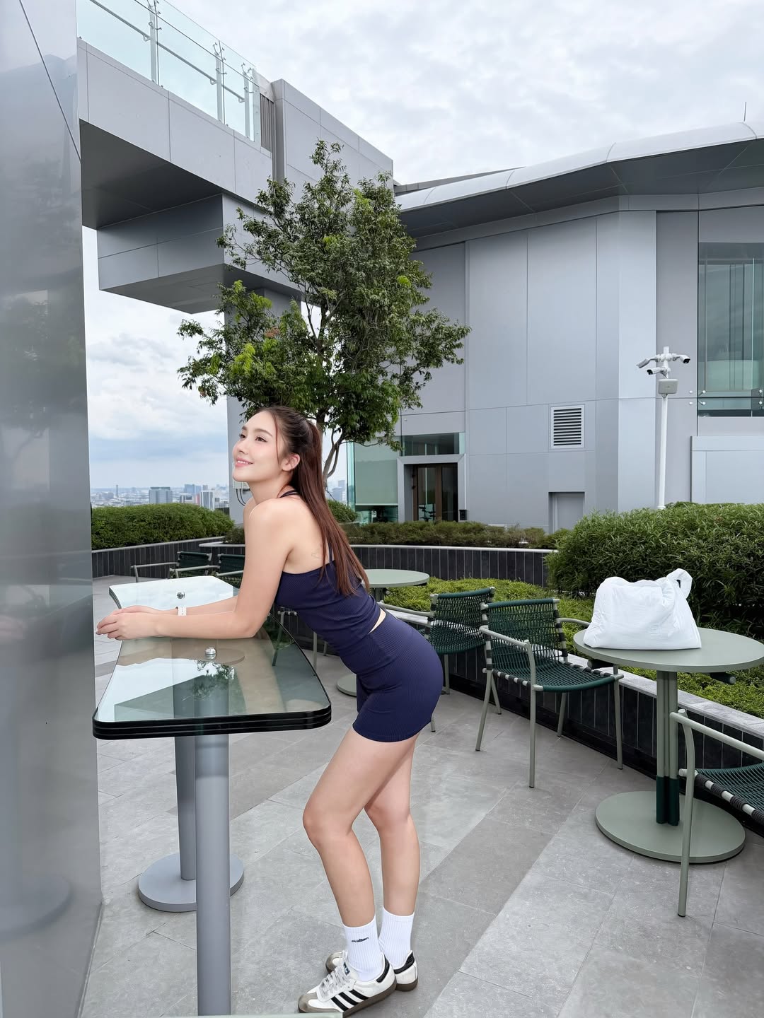 ฮาน่า ลีวิส