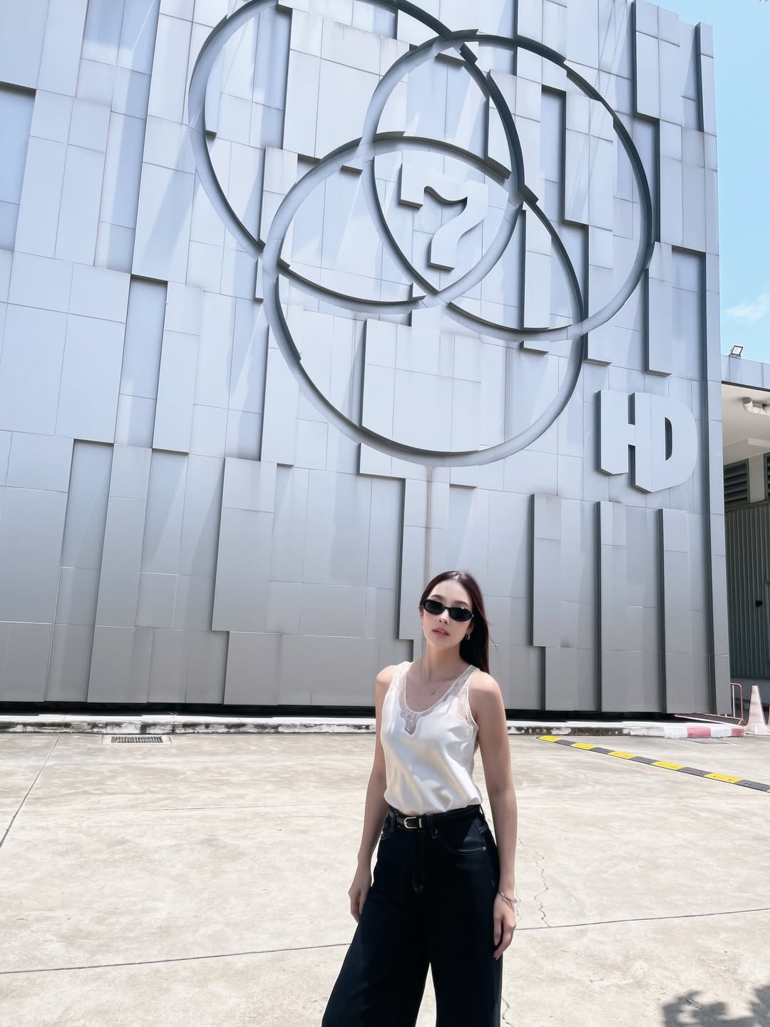ฮาน่า ลีวิส