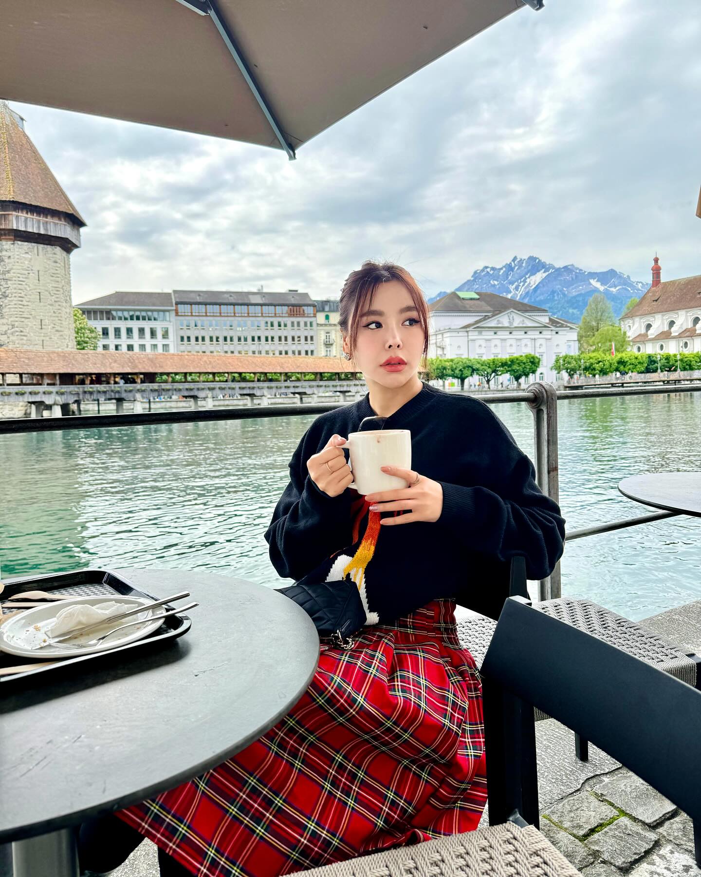 ซานิ - นิภาภรณ์ นิติธนการ