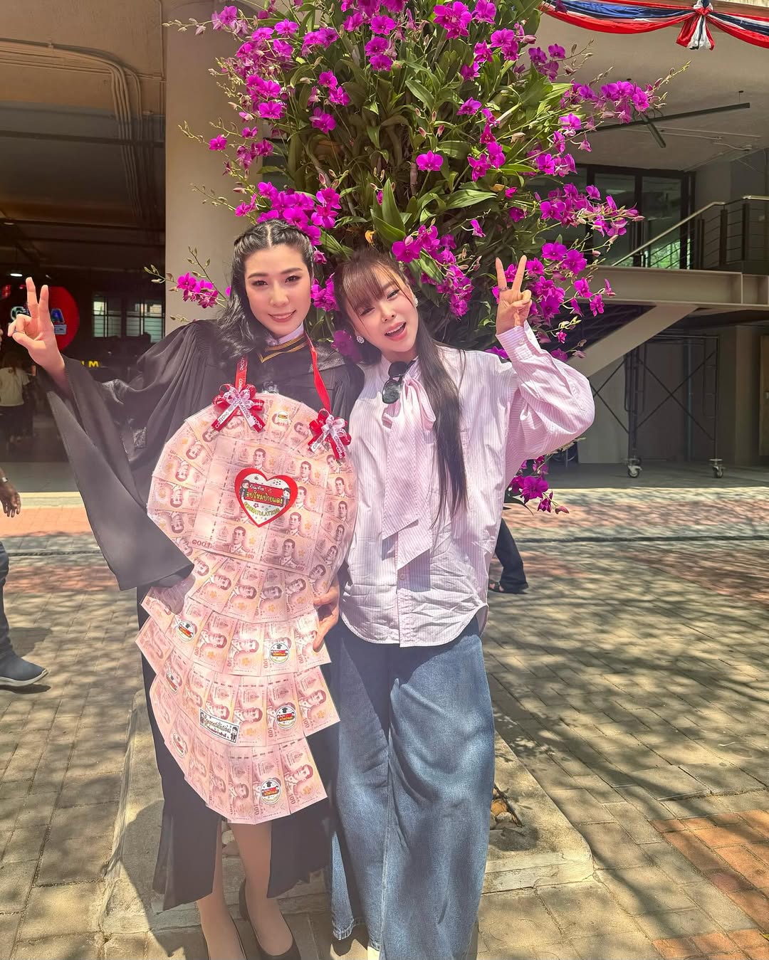 ซานิ - นิภาภรณ์ นิติธนการ