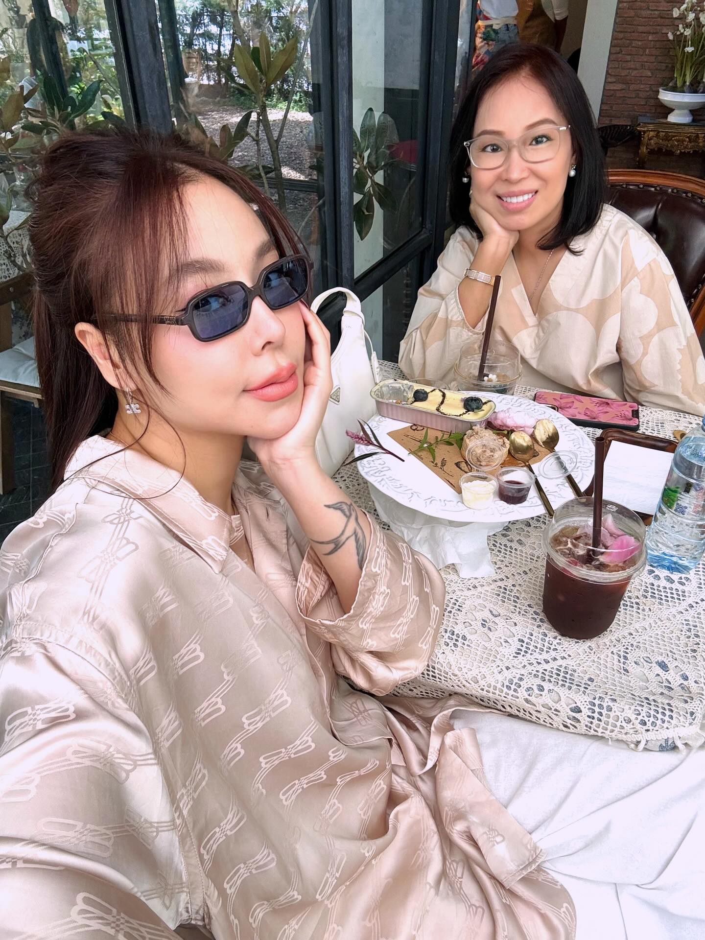 ซานิ - นิภาภรณ์ นิติธนการ