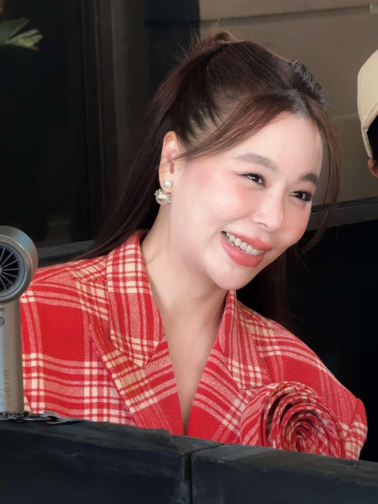 ซานิ - นิภาภรณ์ นิติธนการ