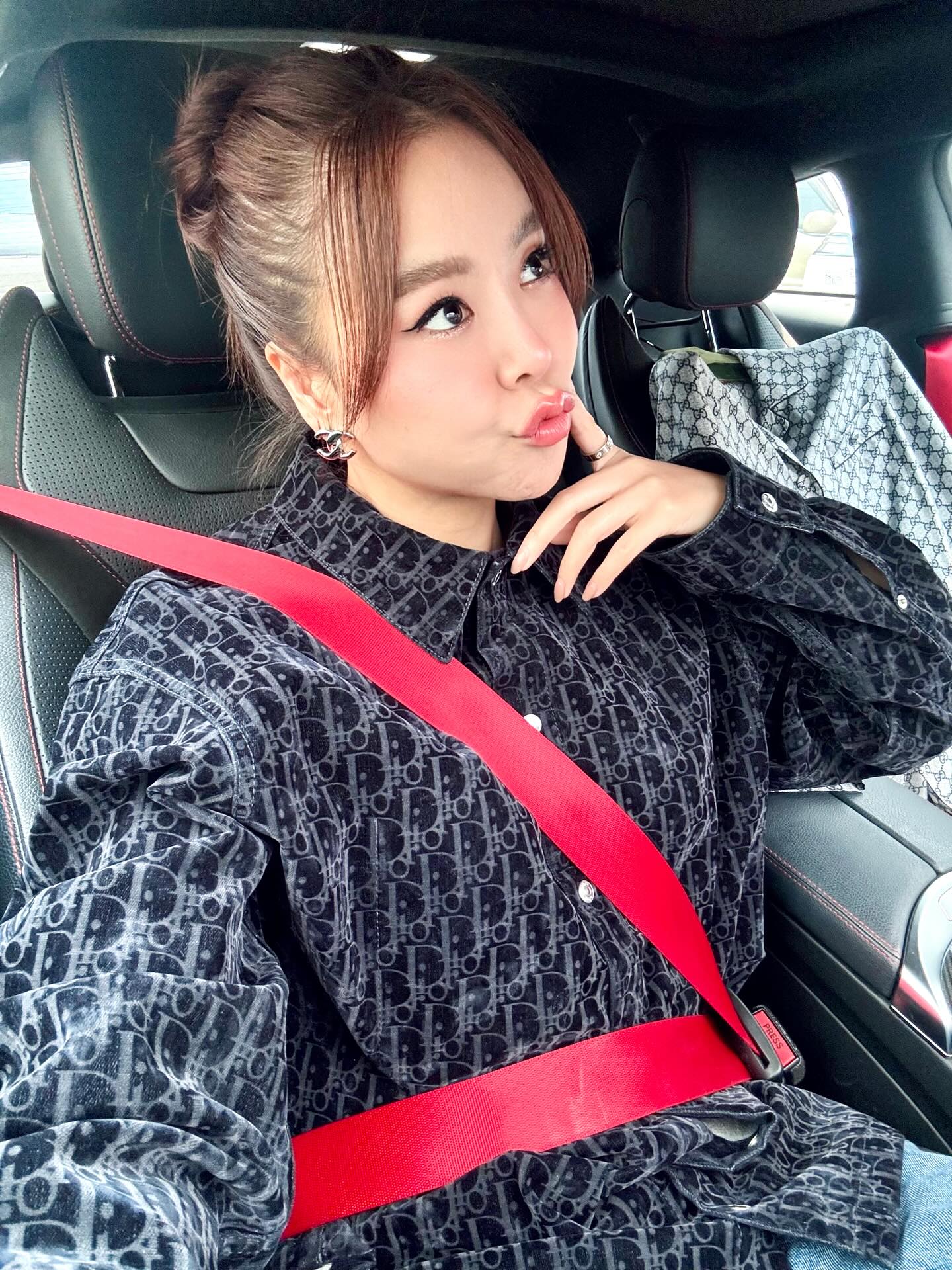 ซานิ - นิภาภรณ์ นิติธนการ