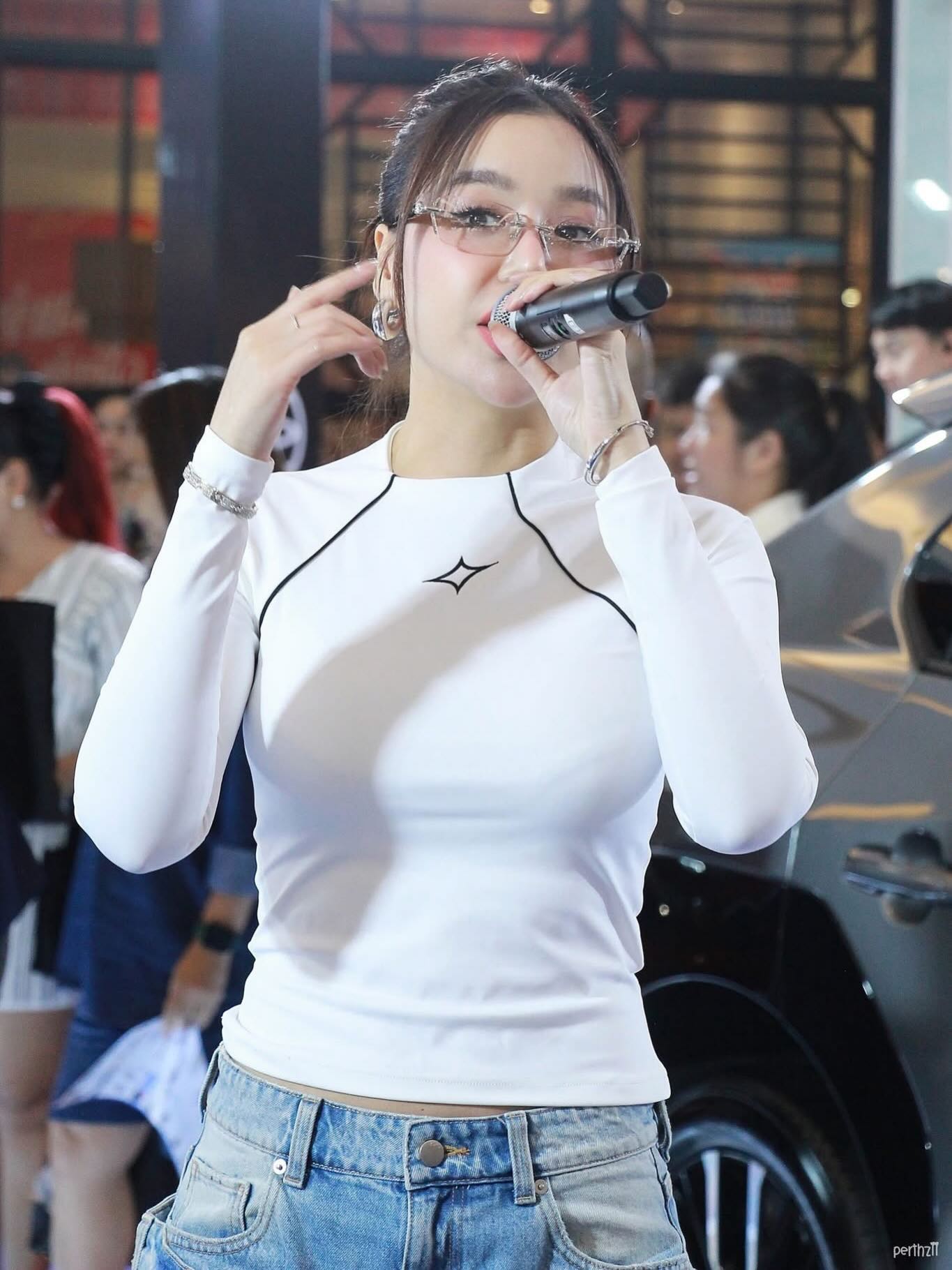 ซานิ - นิภาภรณ์ นิติธนการ