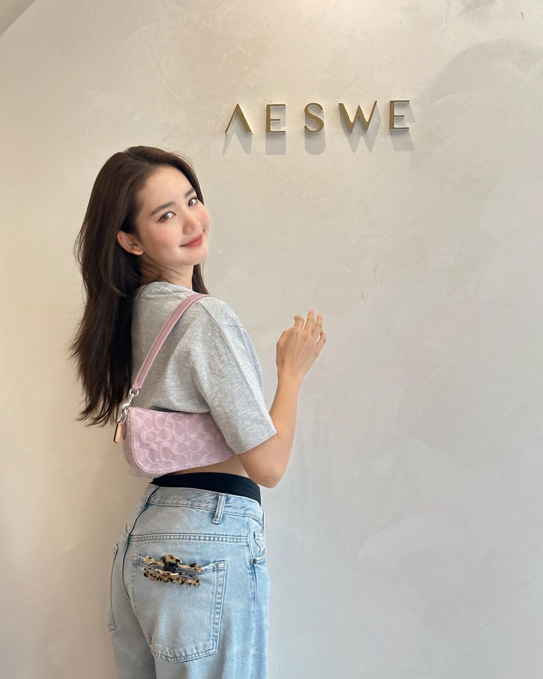 โบว์ - เมลดา สุศรี