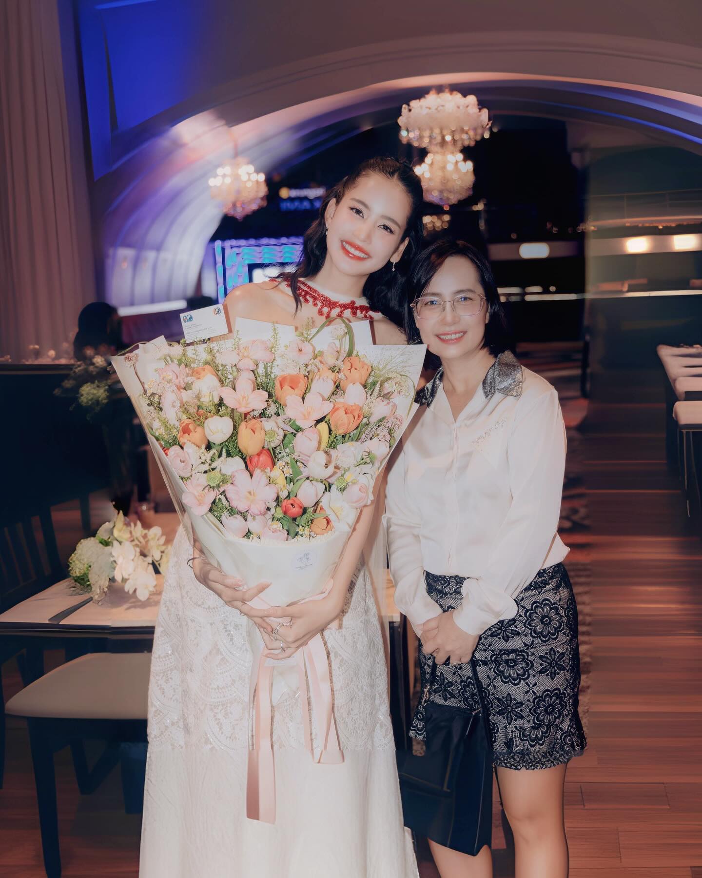 โบว์ - เมลดา สุศรี