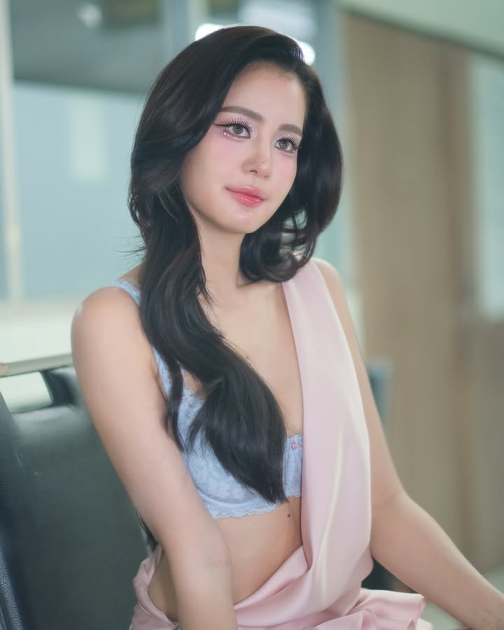 โบว์ - เมลดา สุศรี