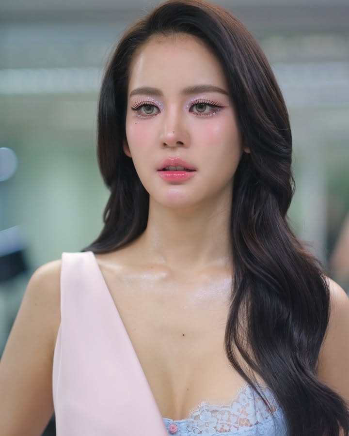 โบว์ - เมลดา สุศรี