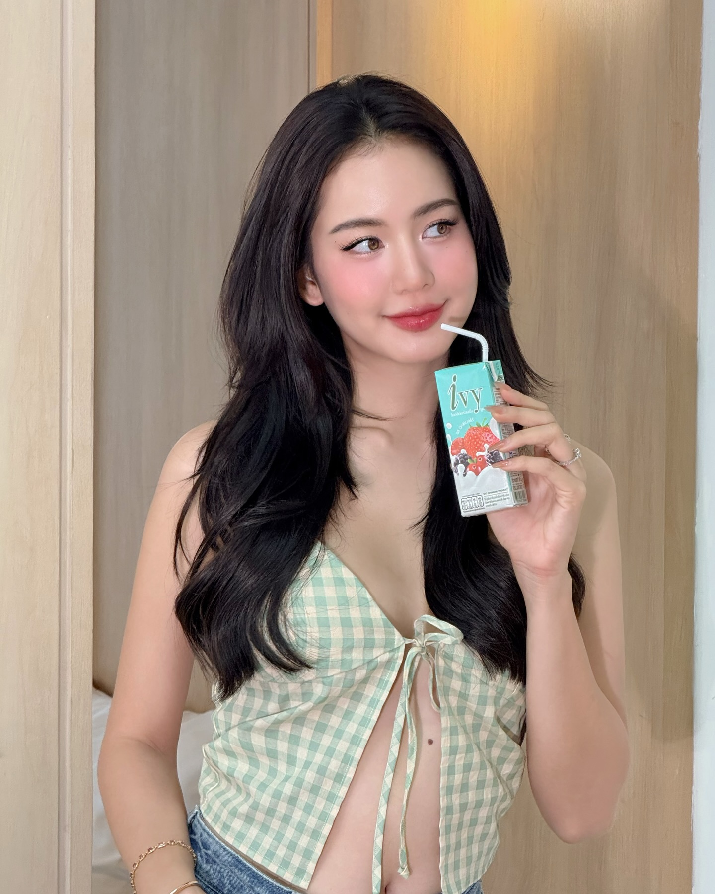 โบว์ - เมลดา สุศรี