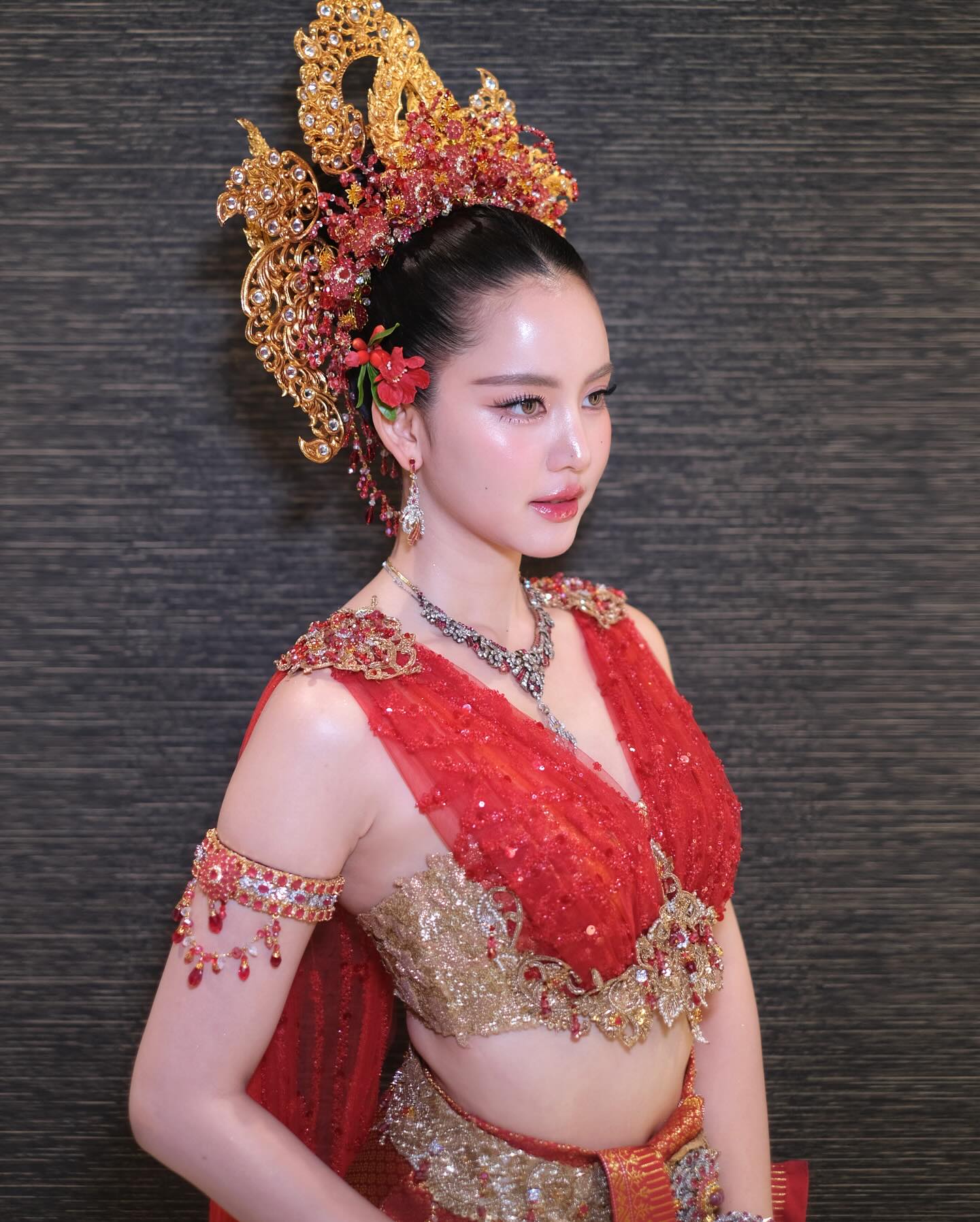 โบว์ - เมลดา สุศรี