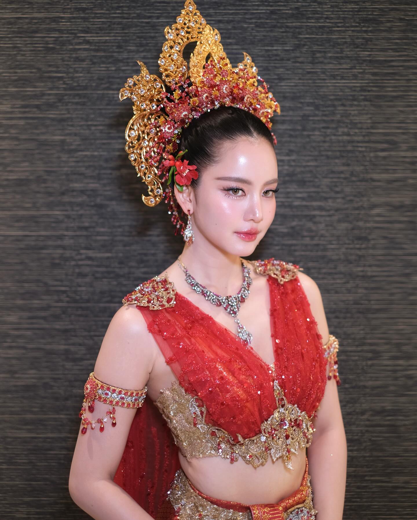 โบว์ - เมลดา สุศรี
