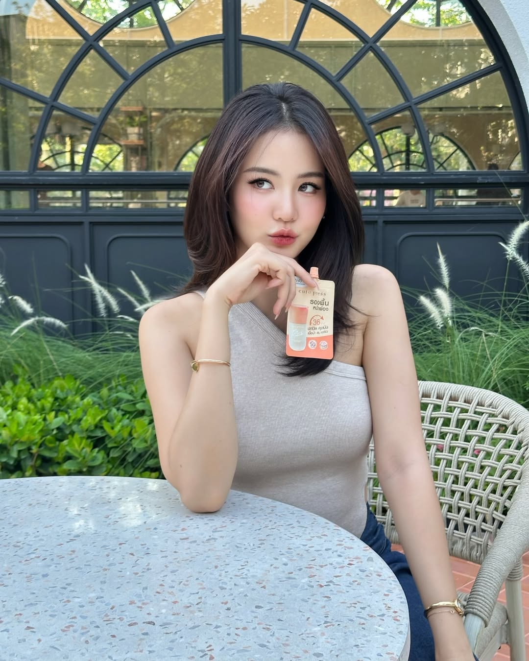 โบว์ - เมลดา สุศรี