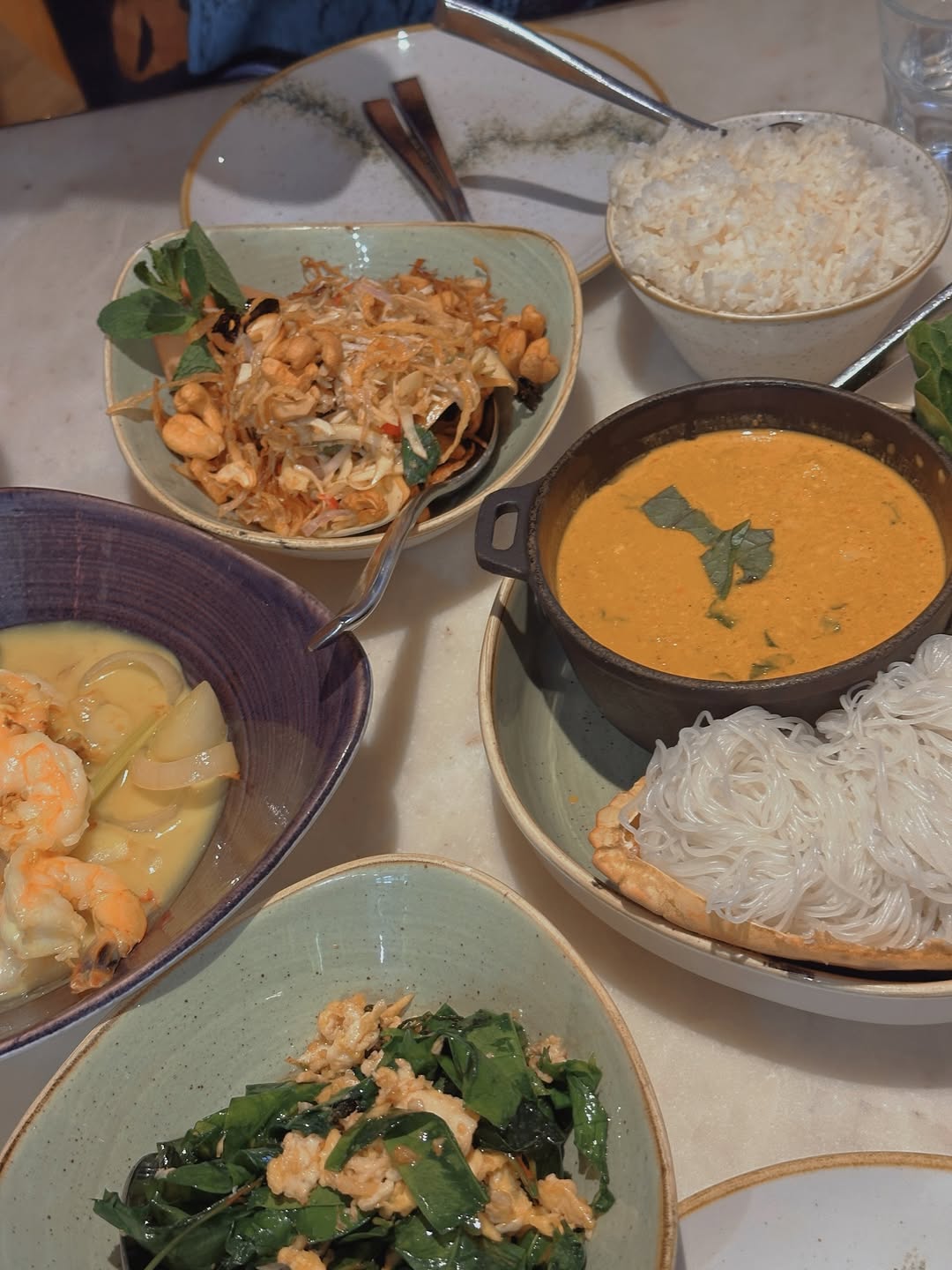 โบว์ - เมลดา สุศรี