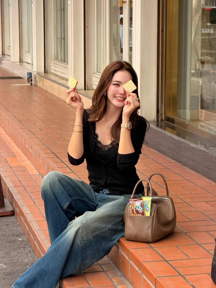 โบว์ - เมลดา สุศรี