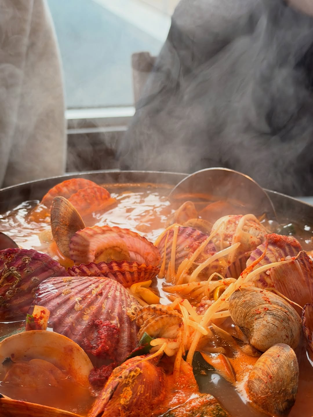 โบว์ - เมลดา สุศรี