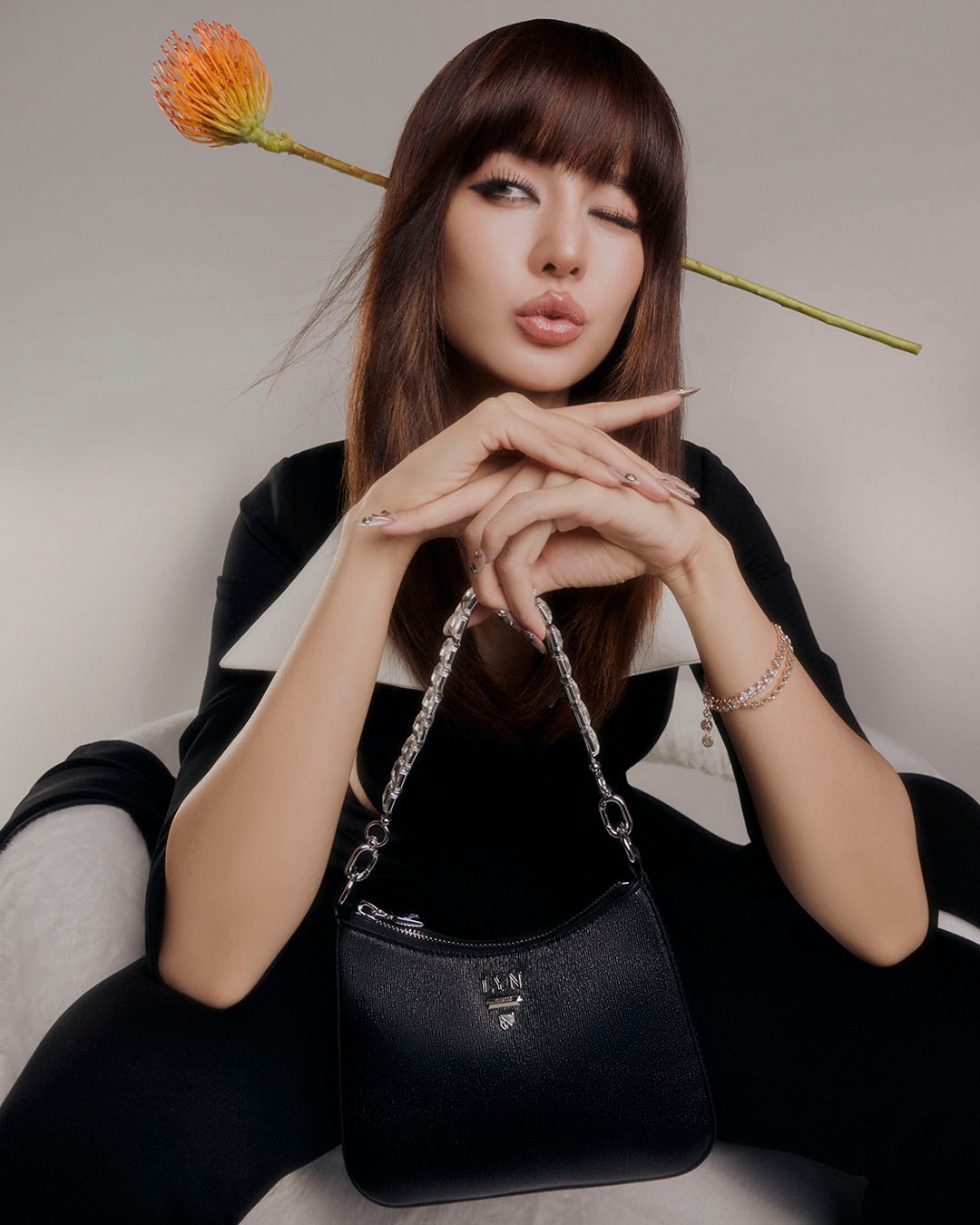 โบว์ - เมลดา สุศรี