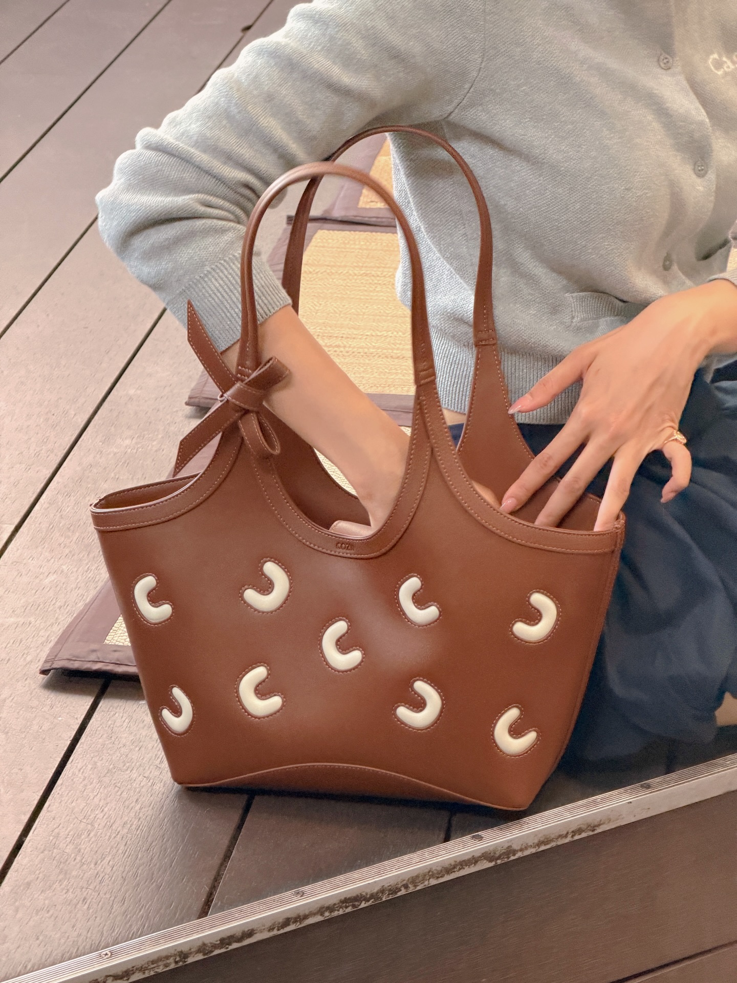 โบว์ - เมลดา สุศรี