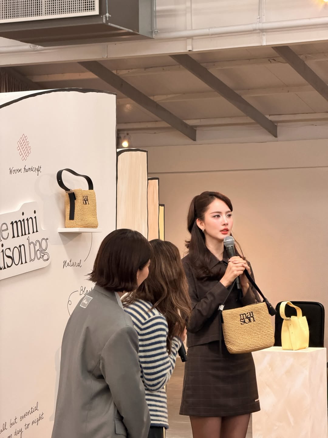 โบว์ - เมลดา สุศรี