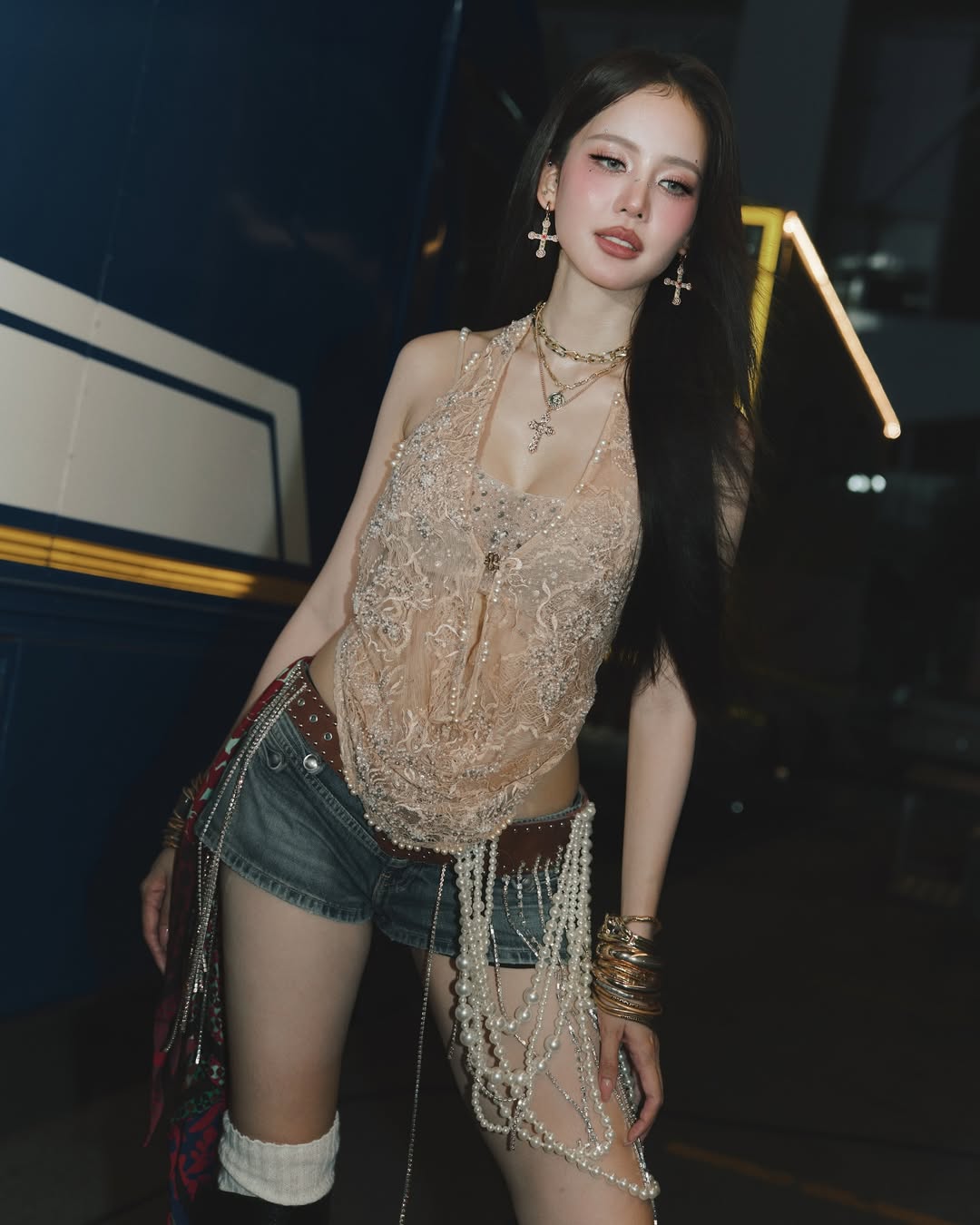 โบว์ - เมลดา สุศรี