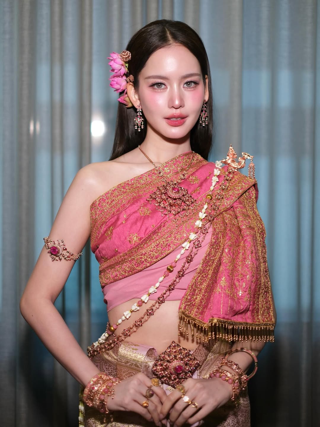 โบว์ - เมลดา สุศรี