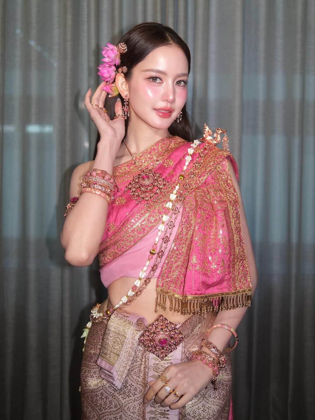 โบว์ - เมลดา สุศรี