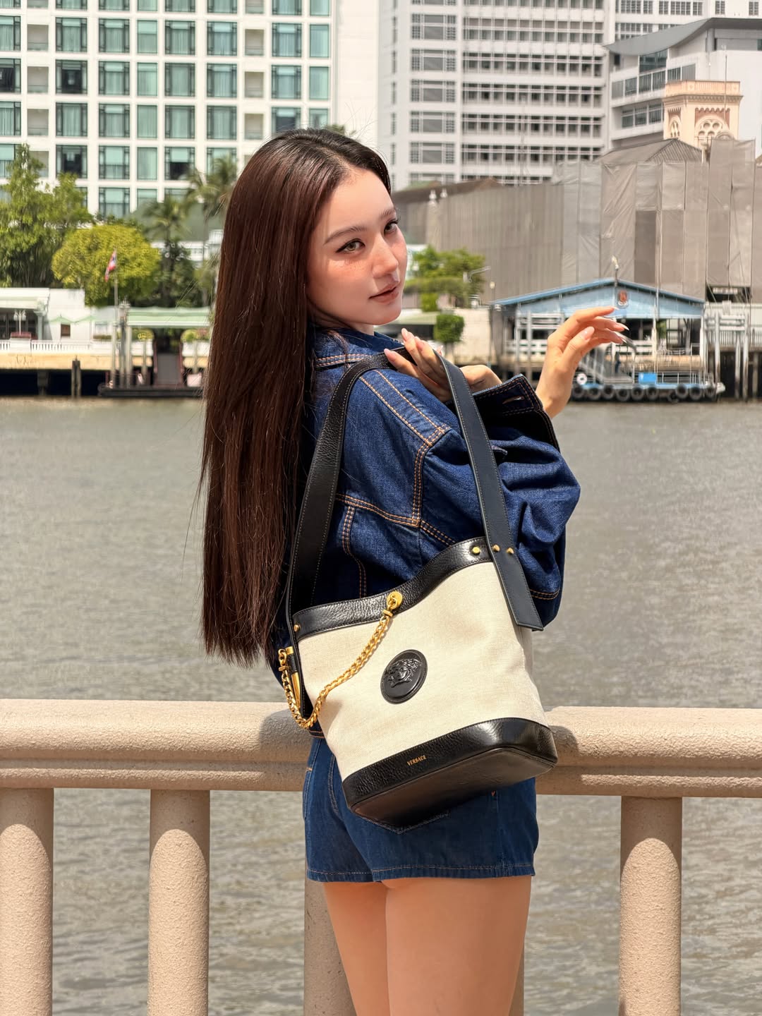 โบว์ - เมลดา สุศรี