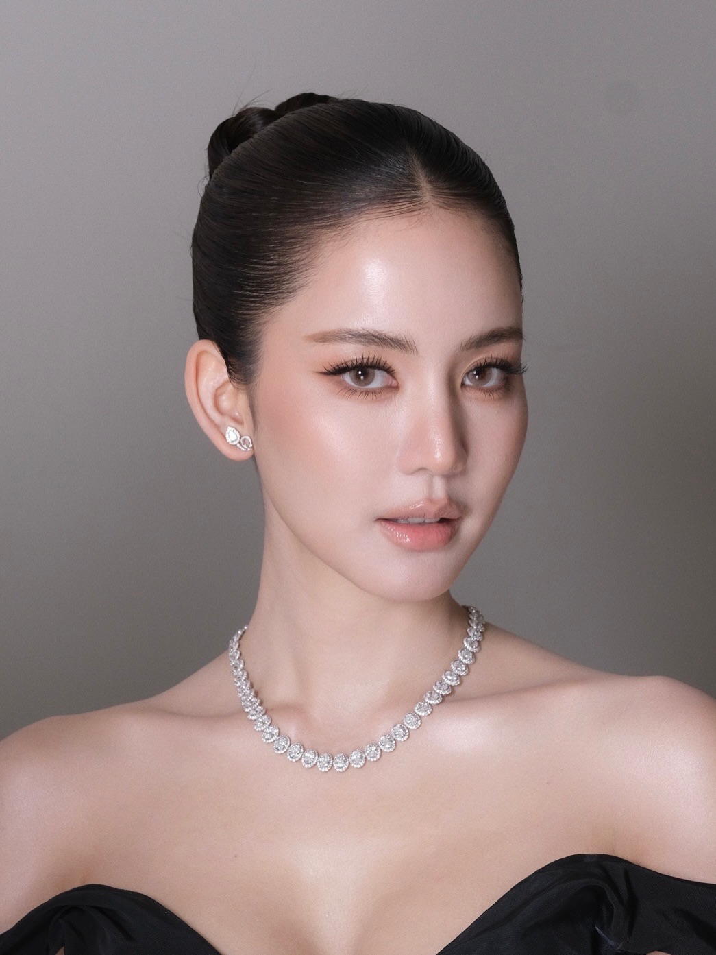 โบว์ - เมลดา สุศรี