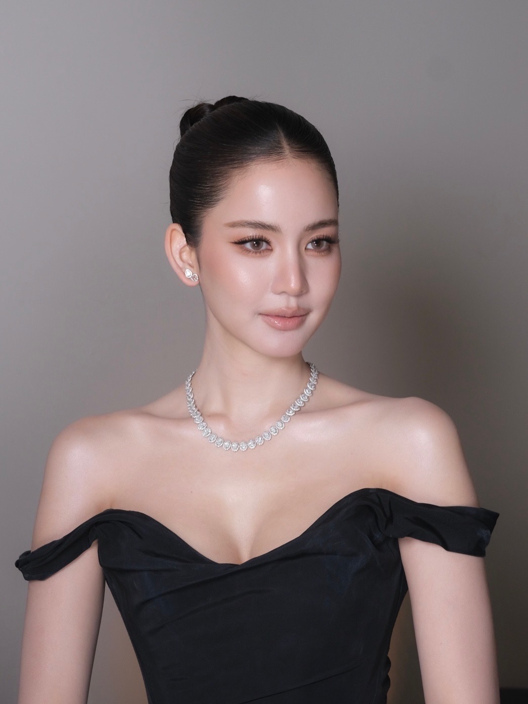 โบว์ - เมลดา สุศรี
