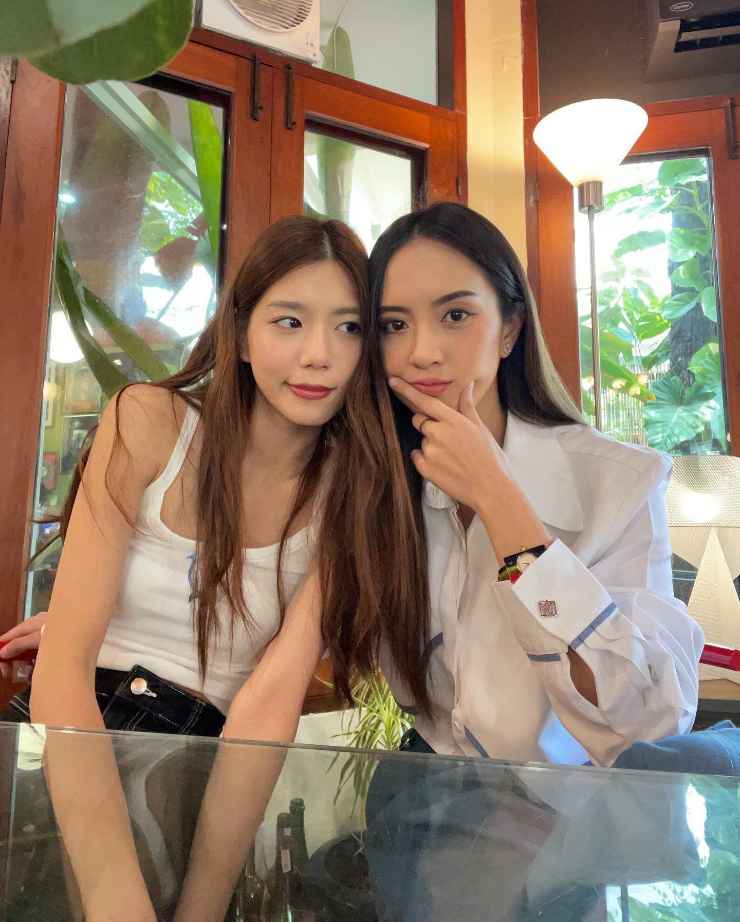 ชยา - ชญานิศ ต.เจริญ