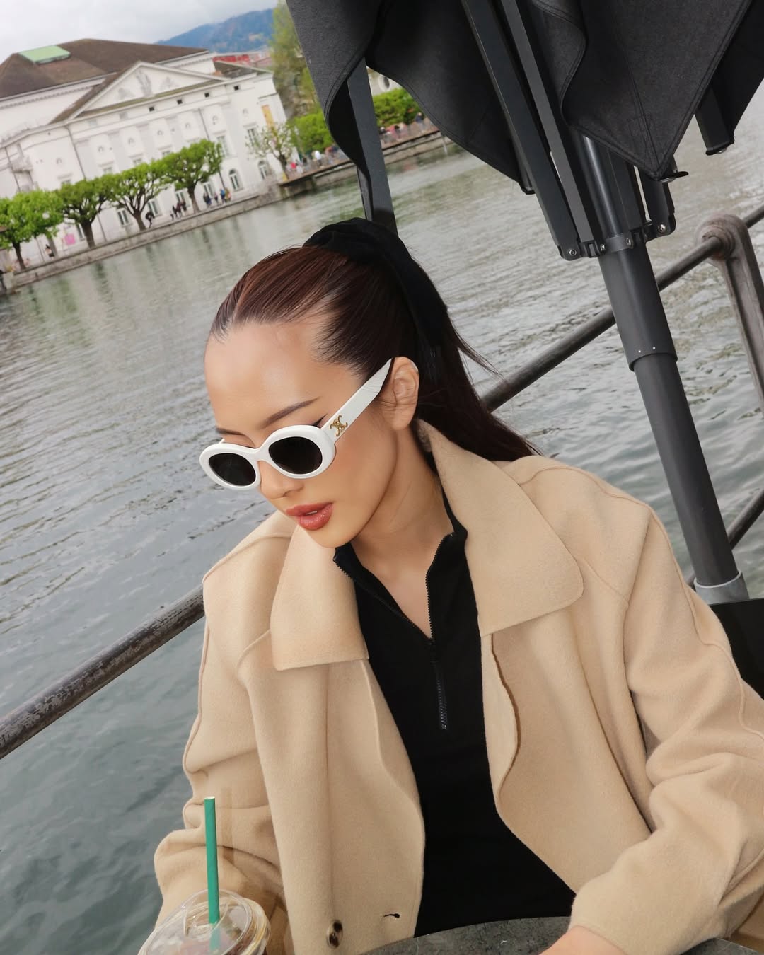 ชยา - ชญานิศ ต.เจริญ
