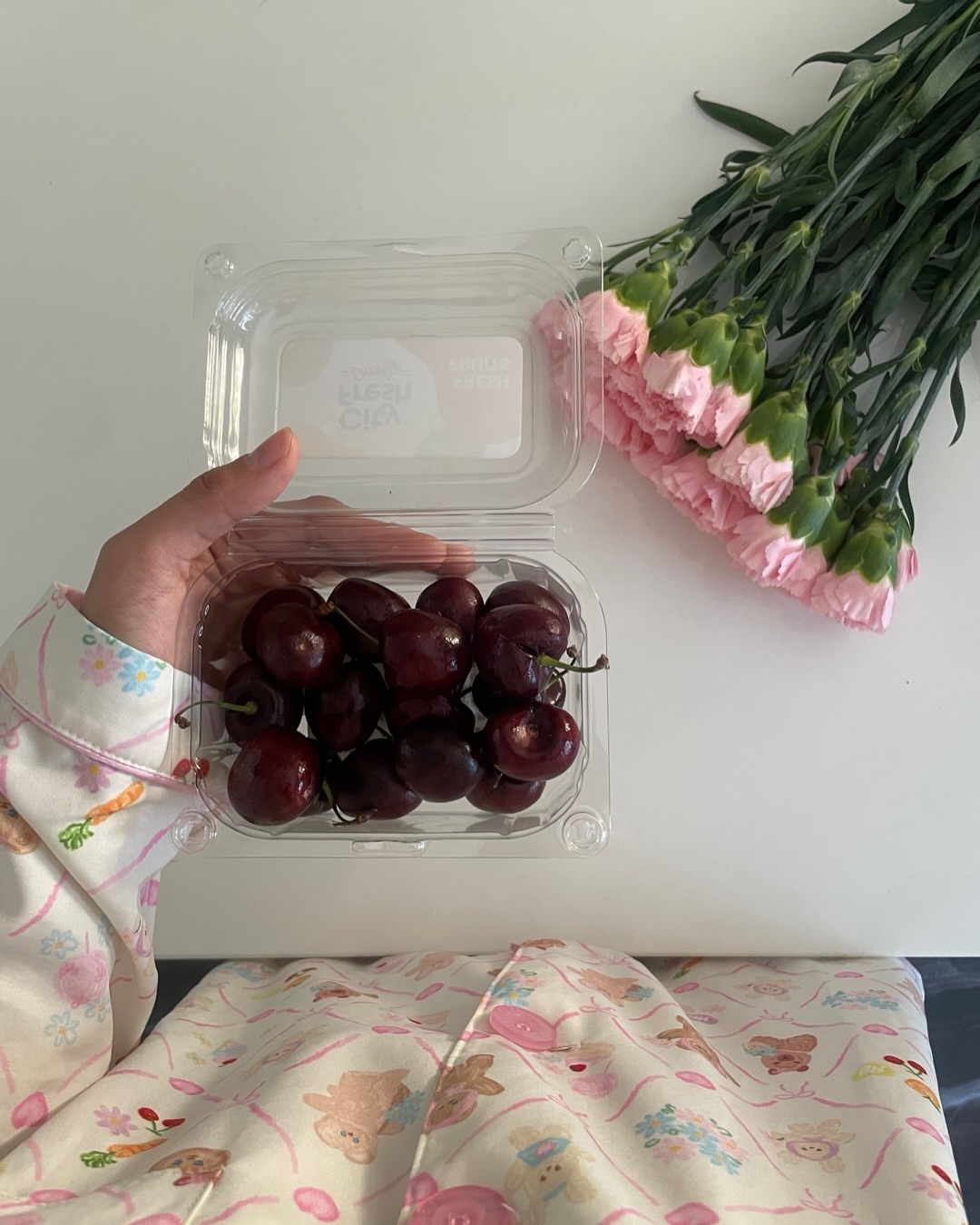 ชยา - ชญานิศ ต.เจริญ