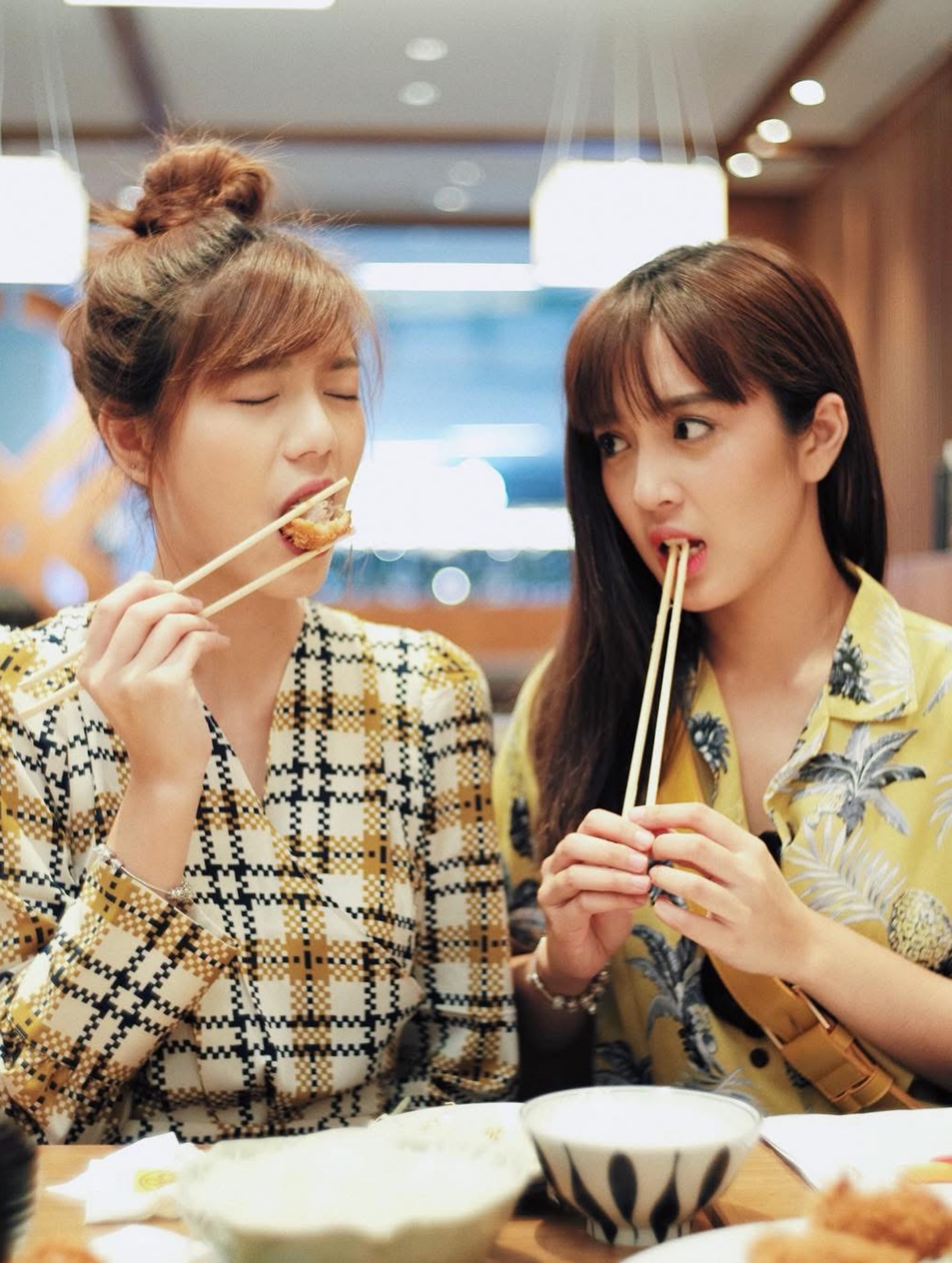 ชยา - ชญานิศ ต.เจริญ