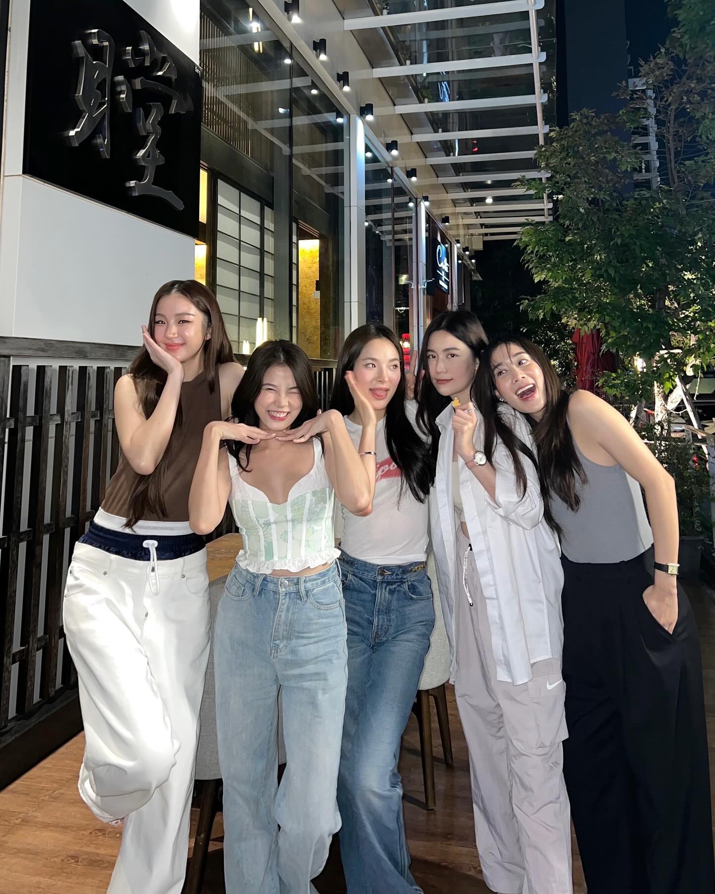 เบลล์ - เขมิศรา พลเดช