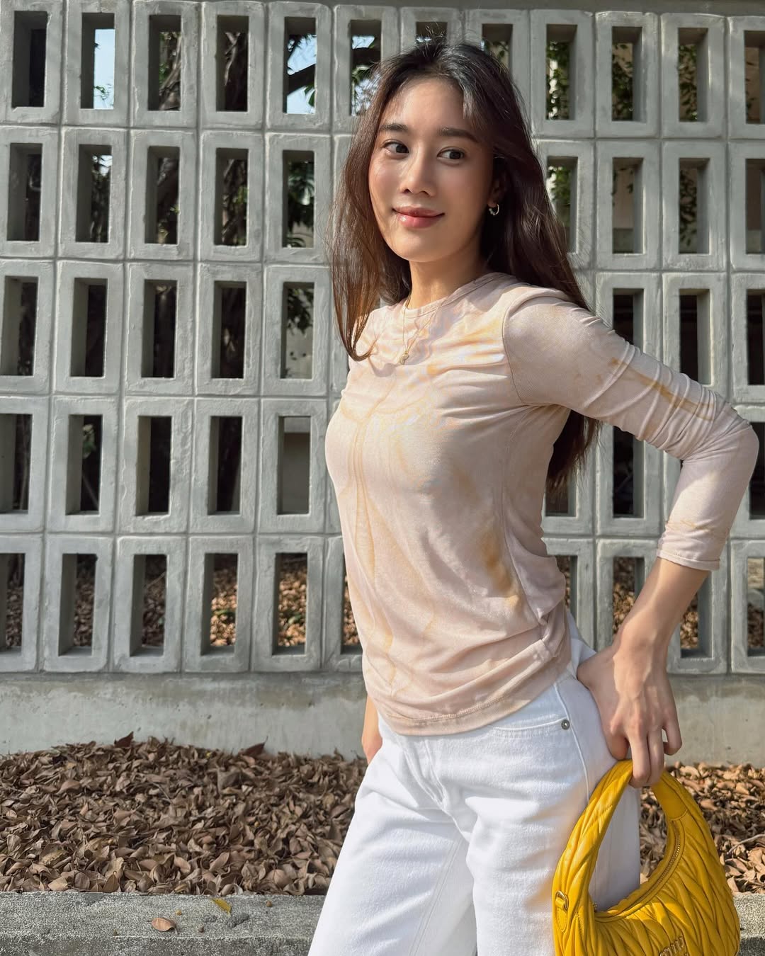 เบลล์ - เขมิศรา พลเดช
