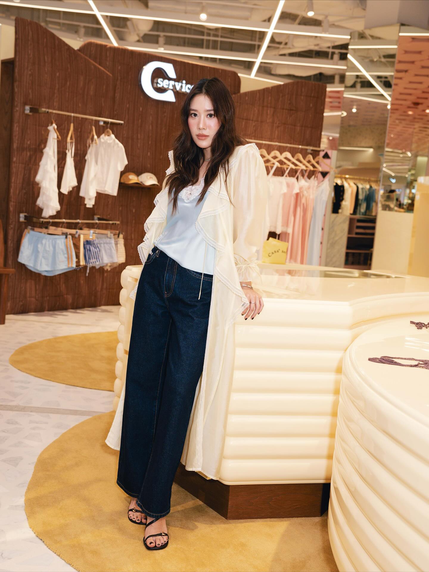 เบลล์ - เขมิศรา พลเดช