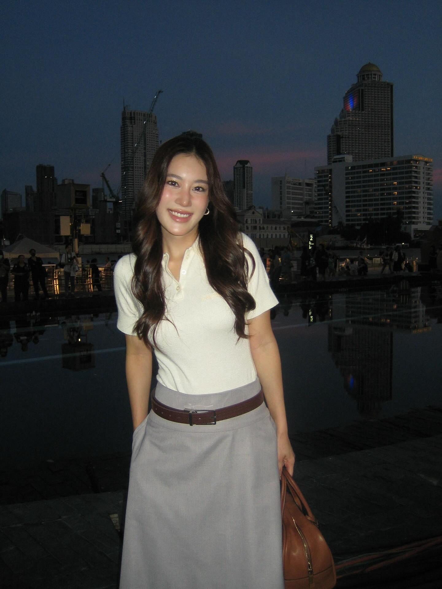 เบลล์ - เขมิศรา พลเดช