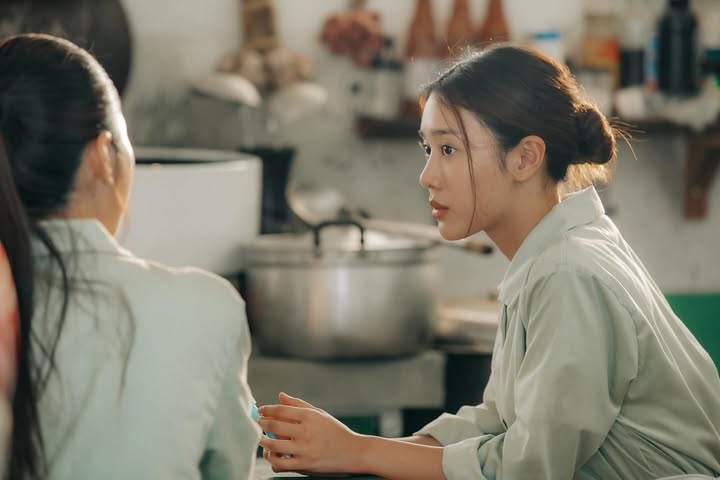 เบลล์ - เขมิศรา พลเดช