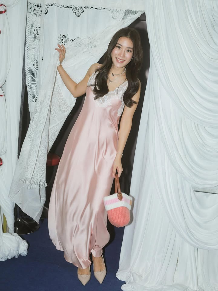 เบลล์ - เขมิศรา พลเดช