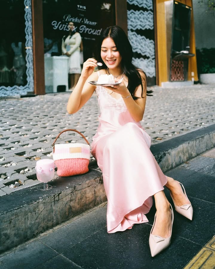 เบลล์ - เขมิศรา พลเดช