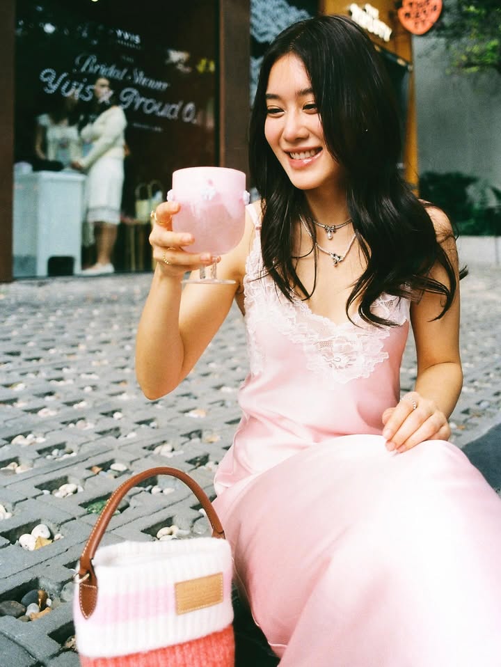 เบลล์ - เขมิศรา พลเดช