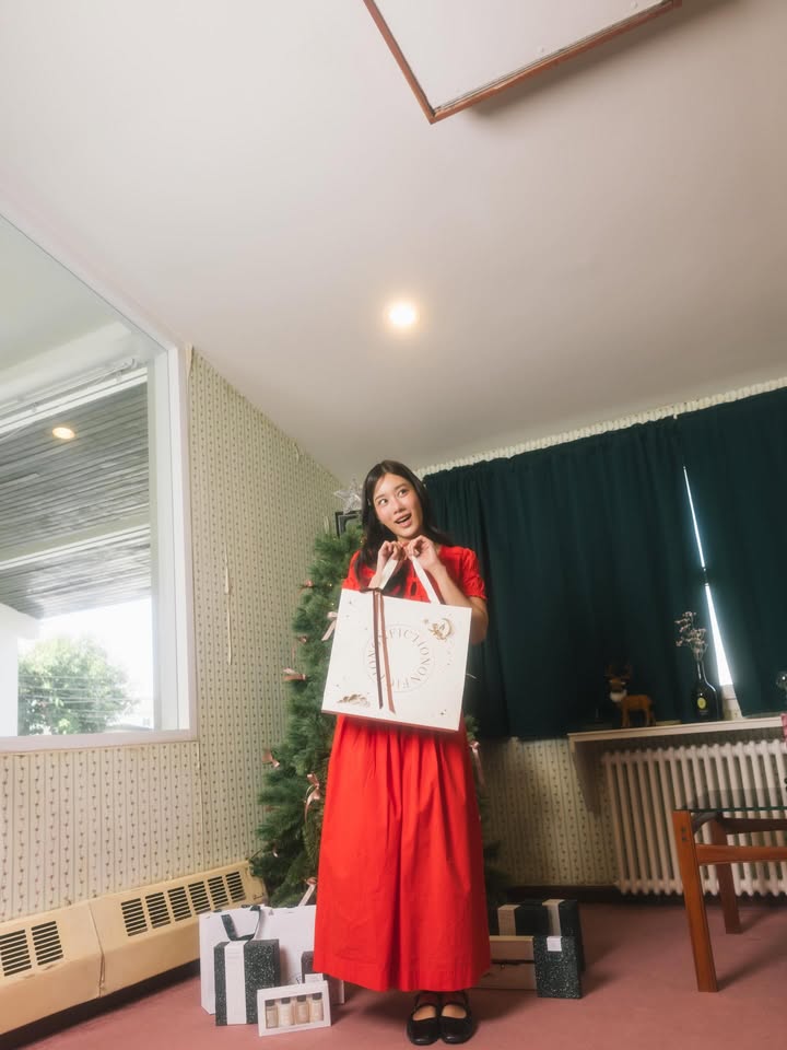 เบลล์ - เขมิศรา พลเดช