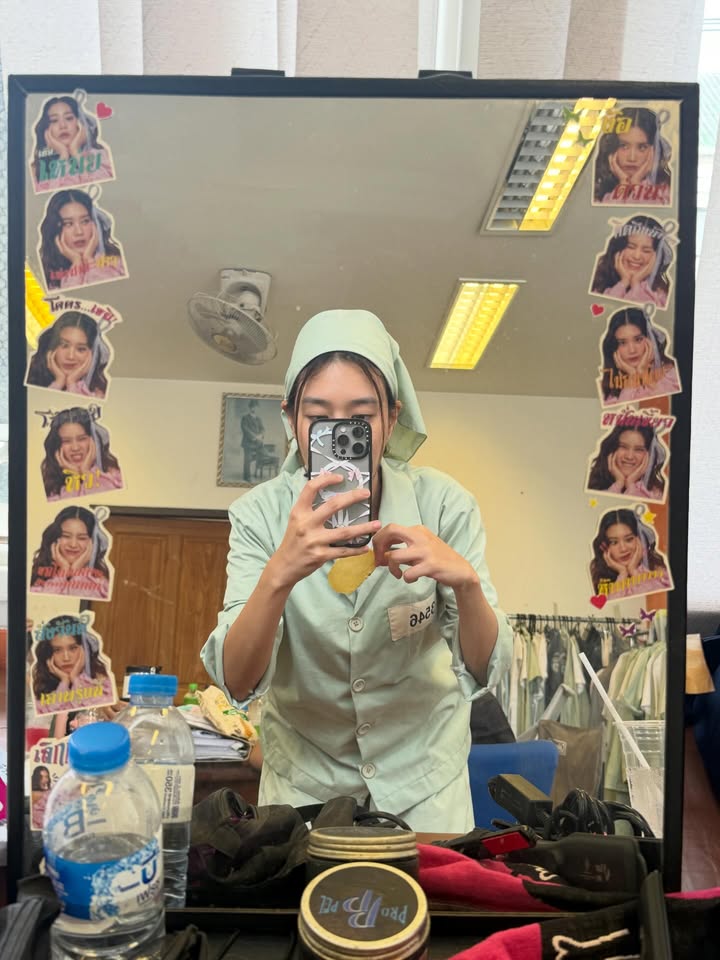 เบลล์ - เขมิศรา พลเดช