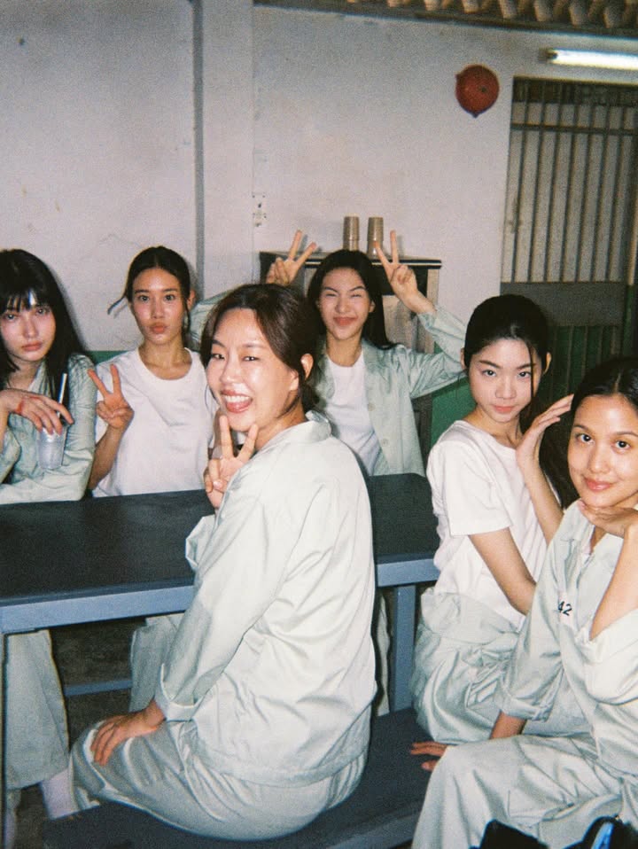 เบลล์ - เขมิศรา พลเดช