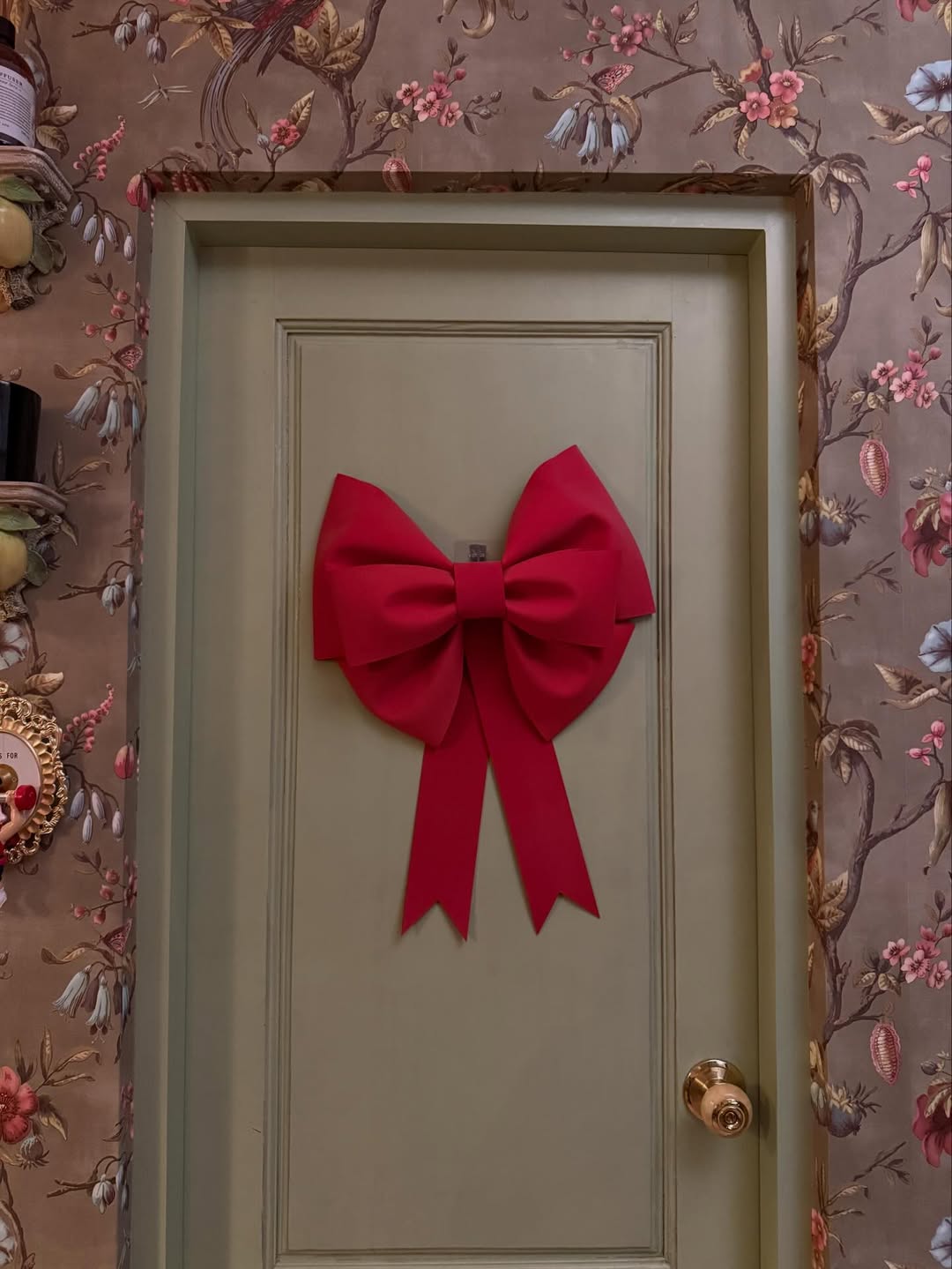 เบลล์ - เขมิศรา พลเดช